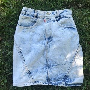 STONE WASH Denim Skirt // 90s